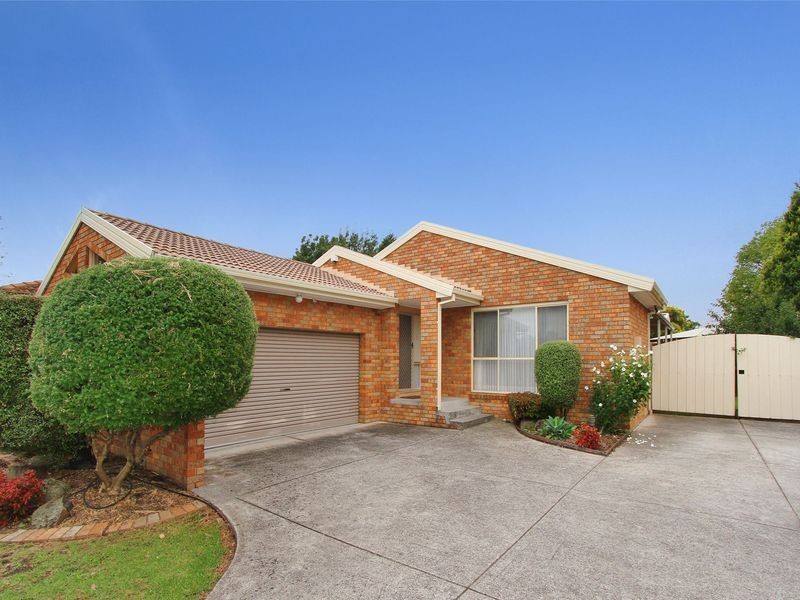 18 Appletree Drive, Mill Park VIC 3082