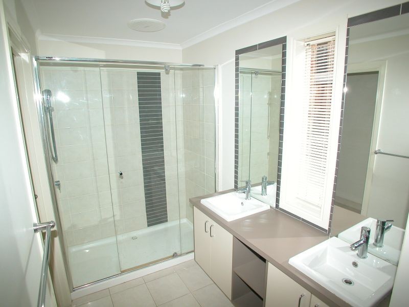 5 Bellini Way, Mernda VIC 3754