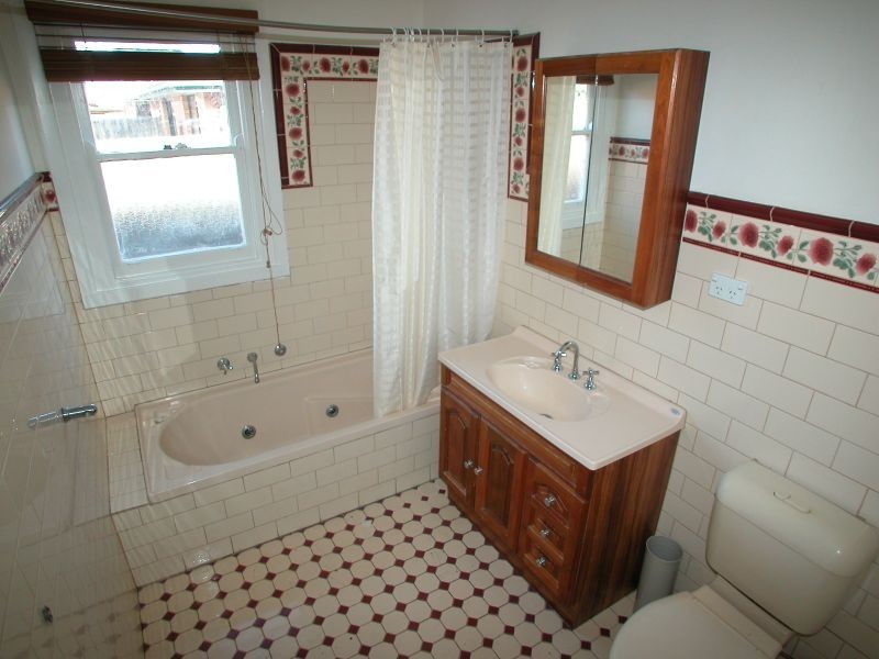 2 Howard Street, Epping VIC 3076
