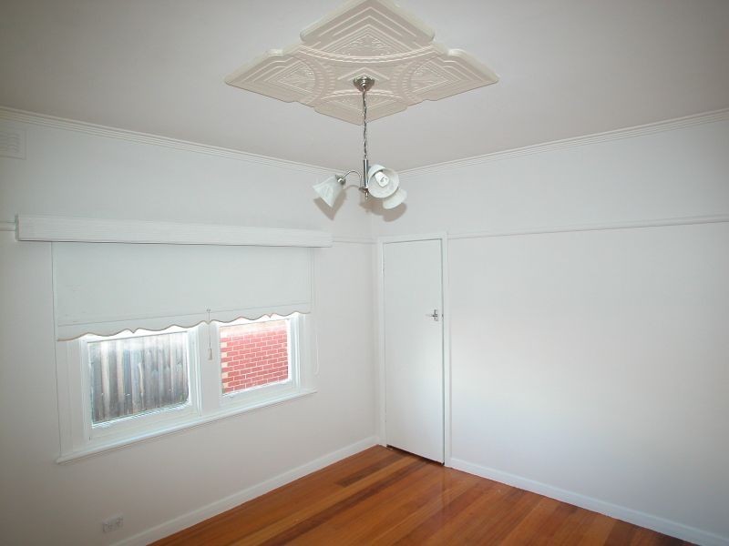 2 Howard Street, Epping VIC 3076
