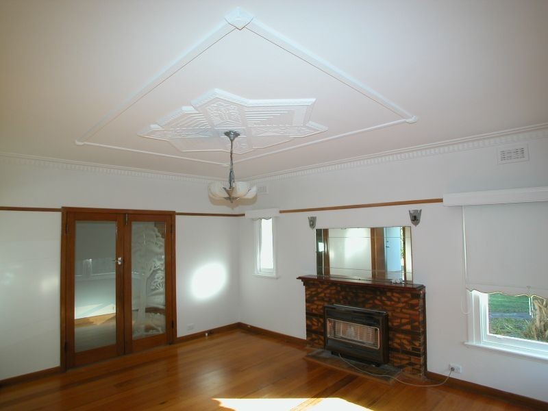 2 Howard Street, Epping VIC 3076