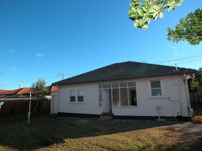 2 Howard Street, Epping VIC 3076