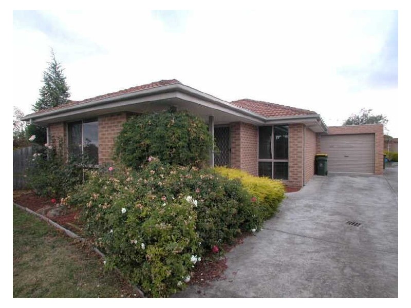 1/7 Lukin Court, Mill Park VIC 3082