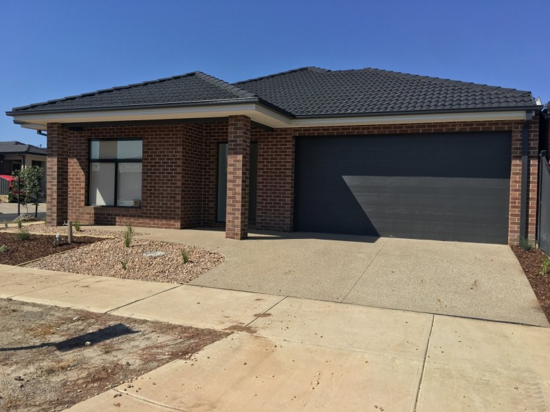 99 Lockhart Street, Mernda VIC 3754