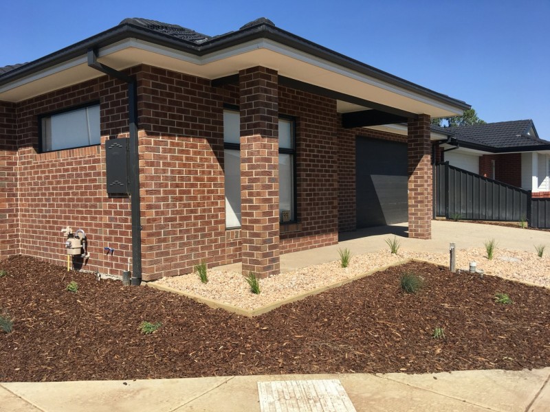 99 Lockhart Street, Mernda VIC 3754