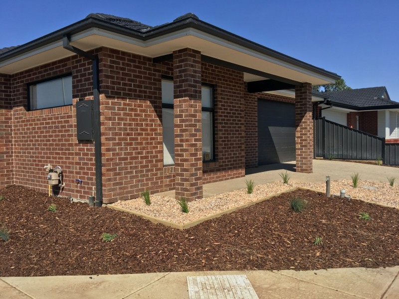 99 Lockhart Street, Mernda VIC 3754