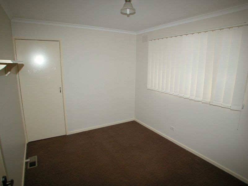 9 Higgs Avenue, Mill Park VIC 3082