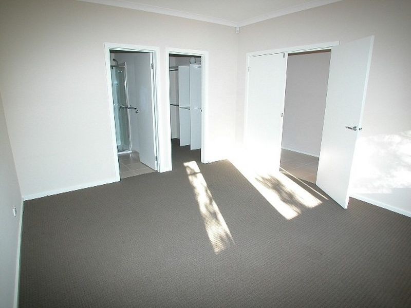 5 Coulthard Crescent, Doreen VIC 3754