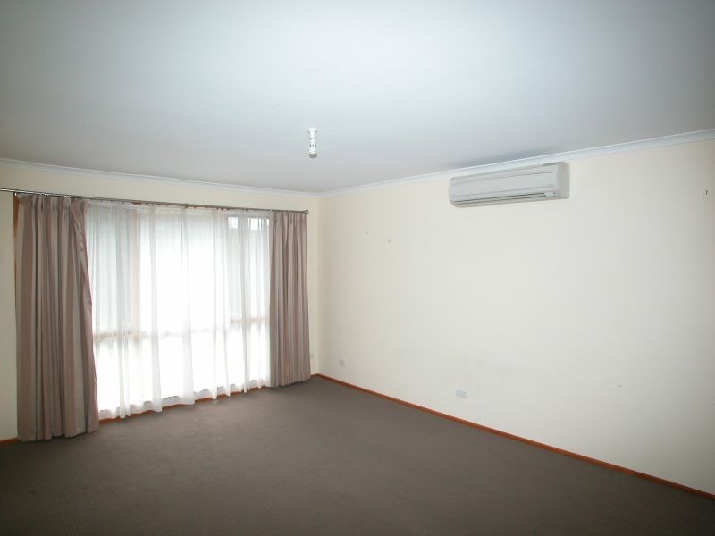 3/143 Gardenia Road, Lalor VIC 3075