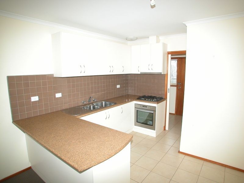 3/143 Gardenia Road, Lalor VIC 3075