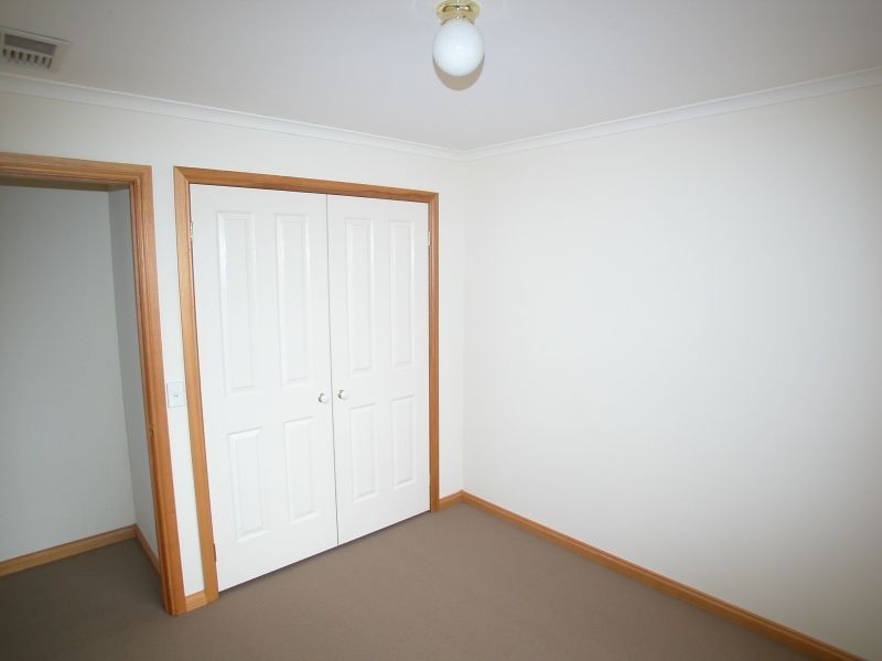 23 Vincent Drive, South Morang VIC 3752