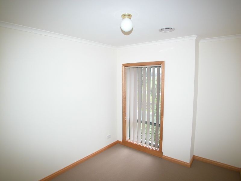 23 Vincent Drive, South Morang VIC 3752