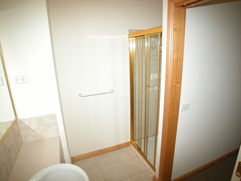 23 Vincent Drive, South Morang VIC 3752