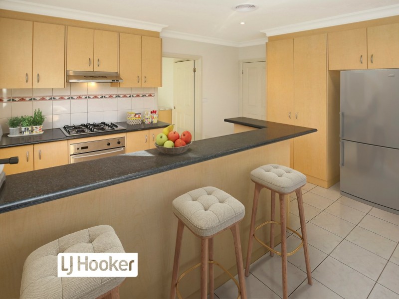 4/4 Rivergum Drive, Mill Park VIC 3082