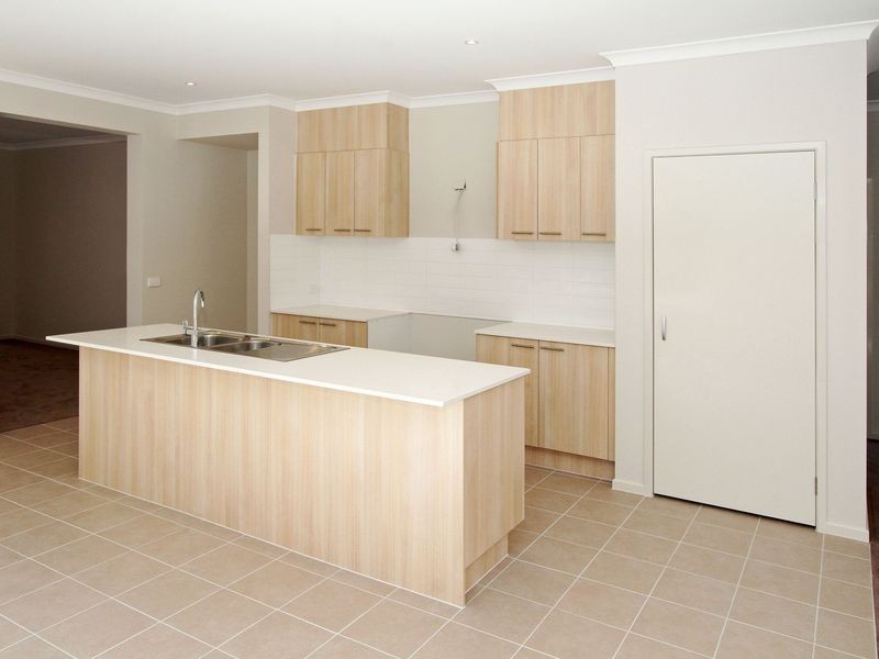 9 Delaney Rise, Doreen VIC 3754