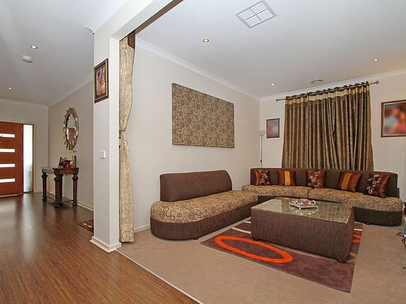 11 Lupin Street, Mernda VIC 3754