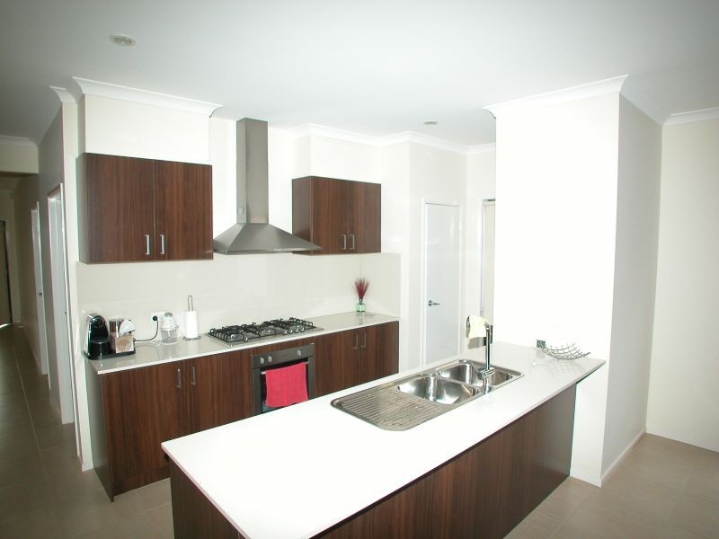 98 Galloway Drive, Mernda VIC 3754