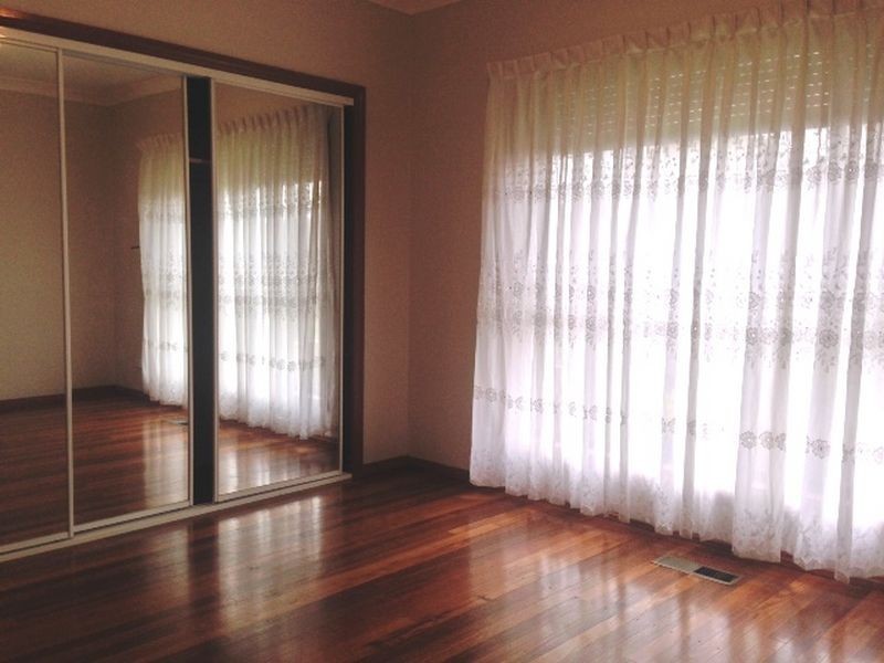 31 Fernshaw Street, Thomastown VIC 3074