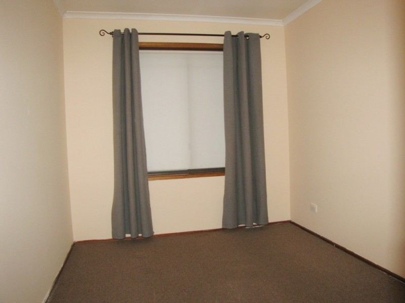 14 Tenterden Place, Mill Park VIC 3082