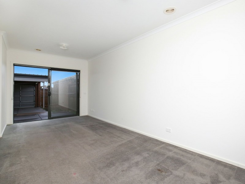 29 Passionfruit Crescent, Mernda VIC 3754