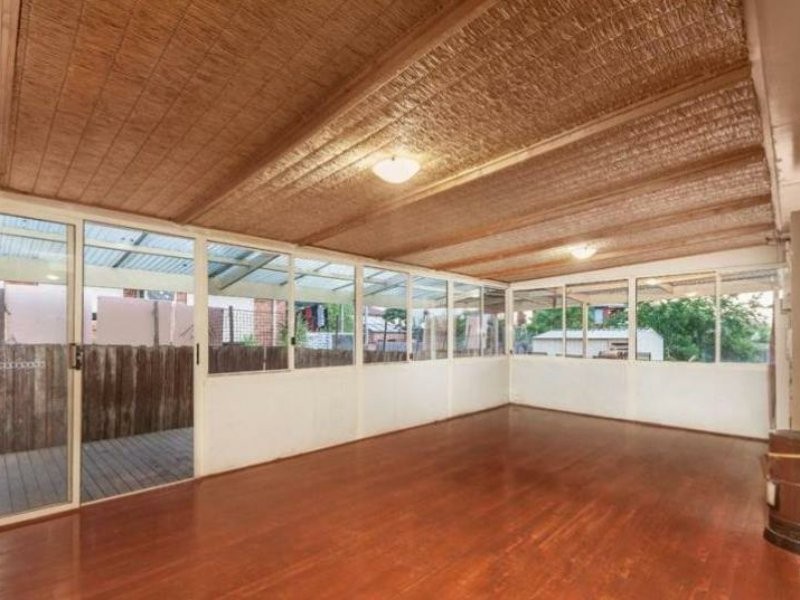 10 Timmins Court, Mill Park VIC 3082