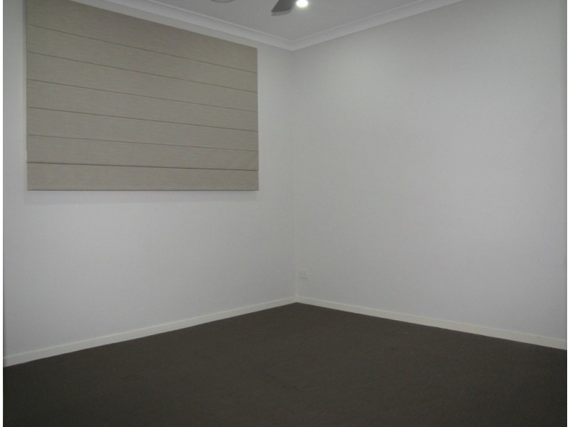 54 Northside Drive, Wollert VIC 3750