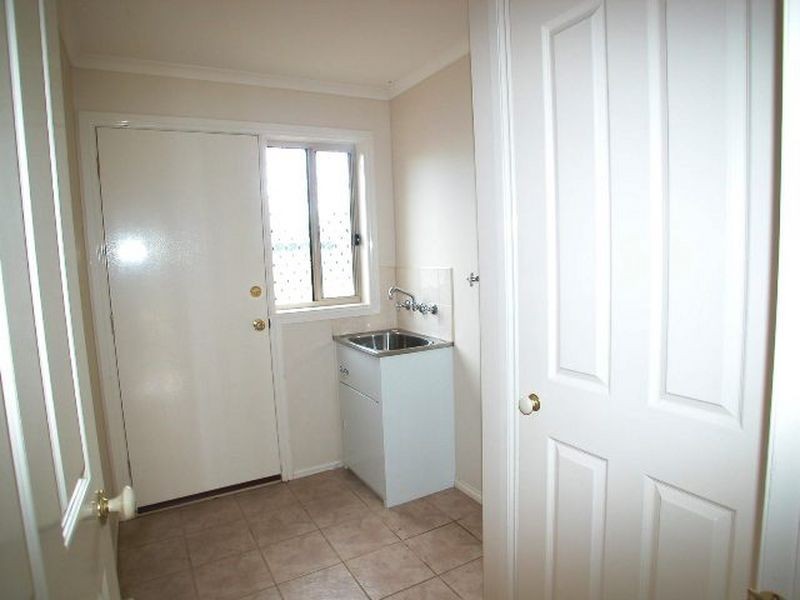 4 Luxor Close, South Morang VIC 3752