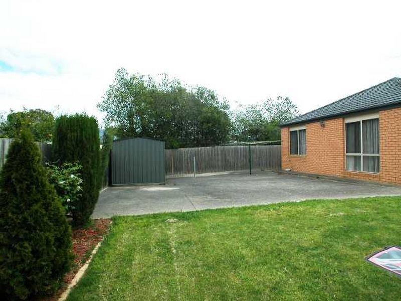 4 Luxor Close, South Morang VIC 3752