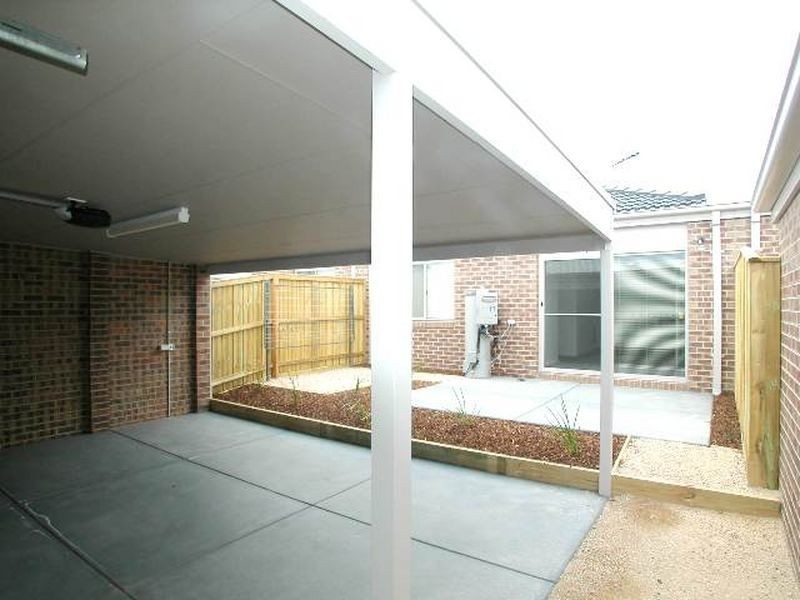 15 Passionfruit Crescent, Mernda VIC 3754