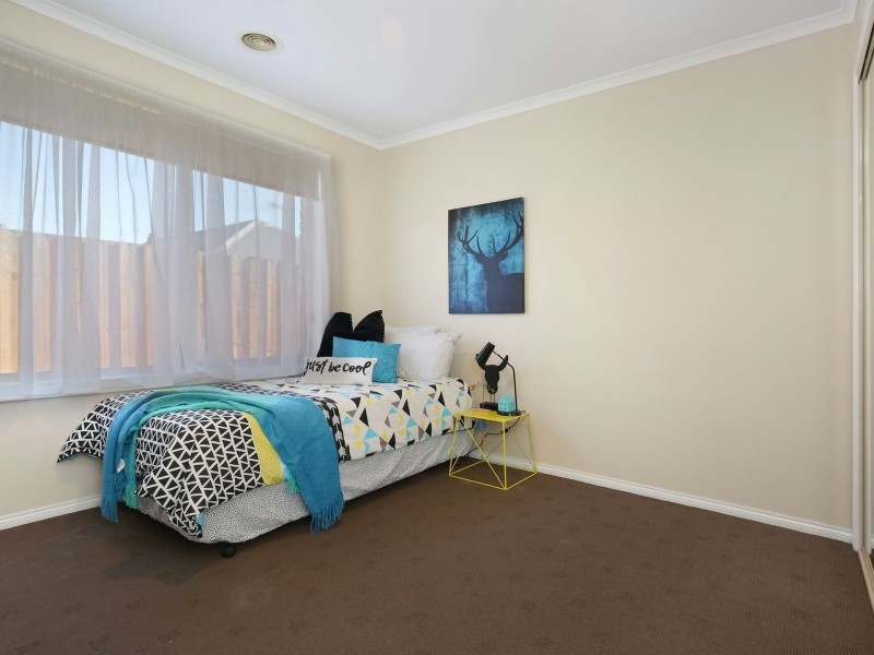 4 Luxor Close, South Morang VIC 3752