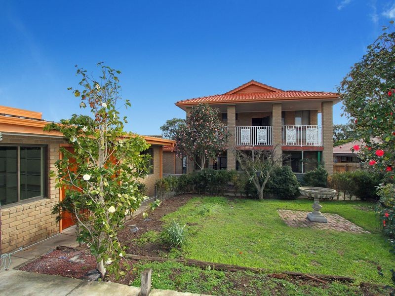 2 Springfield Court, Mill Park VIC 3082