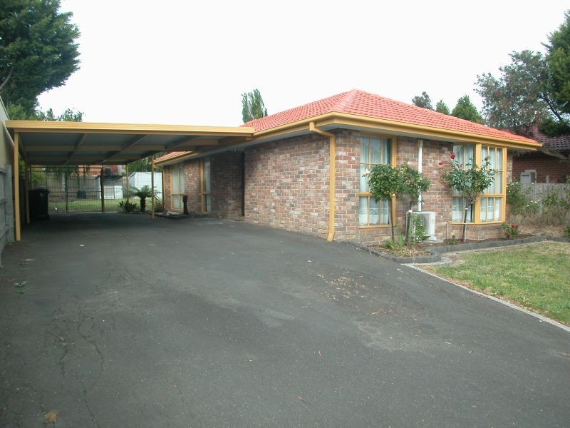 16 Quist Court, Mill Park VIC 3082