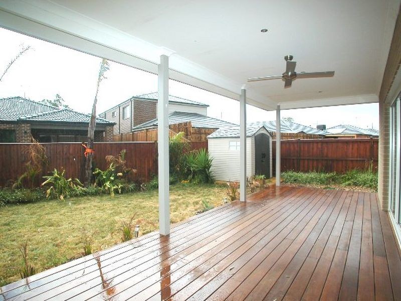 22 Shoal Circuit, Doreen VIC 3754