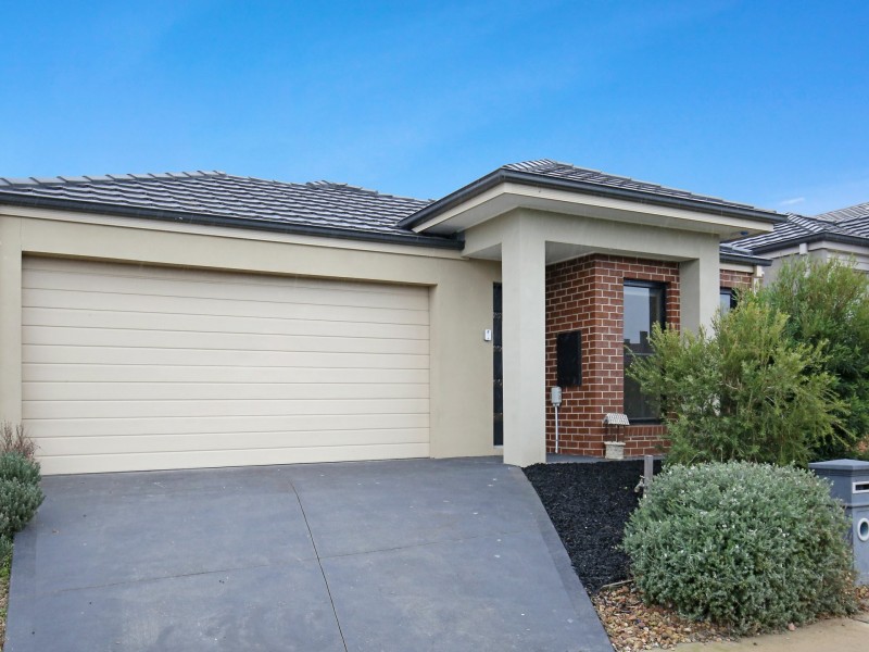 26 Scotchmer Crescent, Mernda VIC 3754