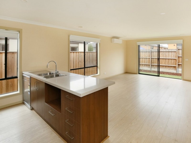 26 Scotchmer Crescent, Mernda VIC 3754