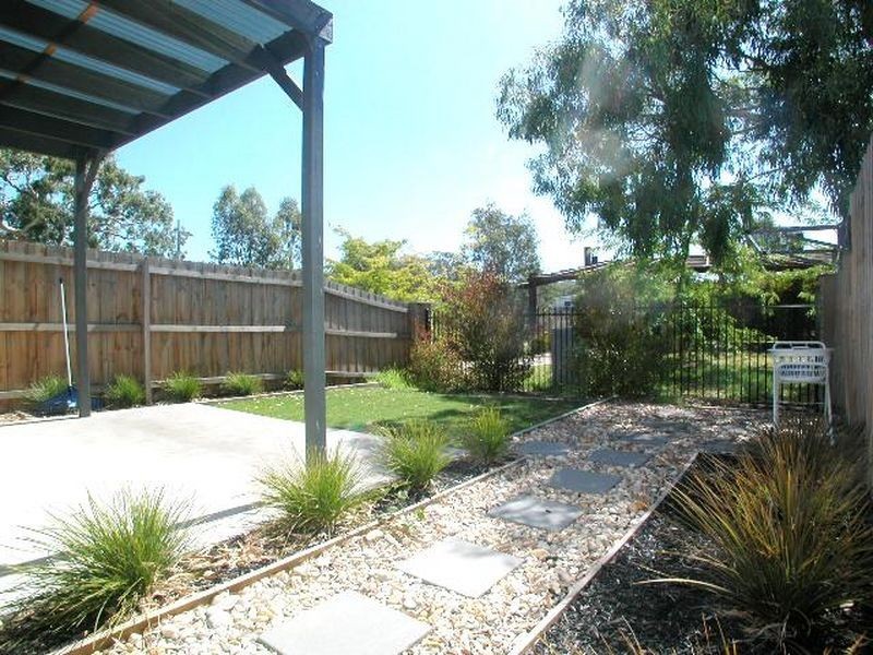 12 Poets Court, Mernda VIC 3754