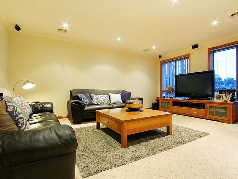 20 Ellendale Way, South Morang VIC 3752