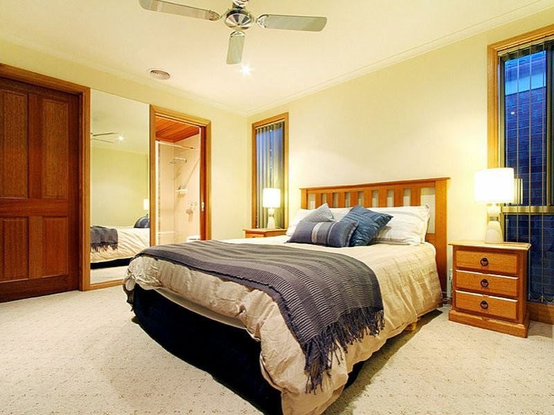 20 Ellendale Way, South Morang VIC 3752