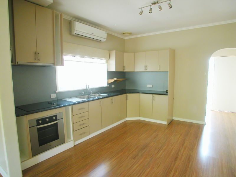 1/16 Lorimer Street, Greensborough VIC 3088