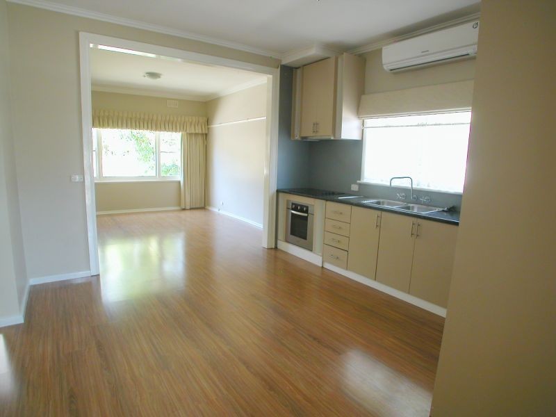 1/16 Lorimer Street, Greensborough VIC 3088