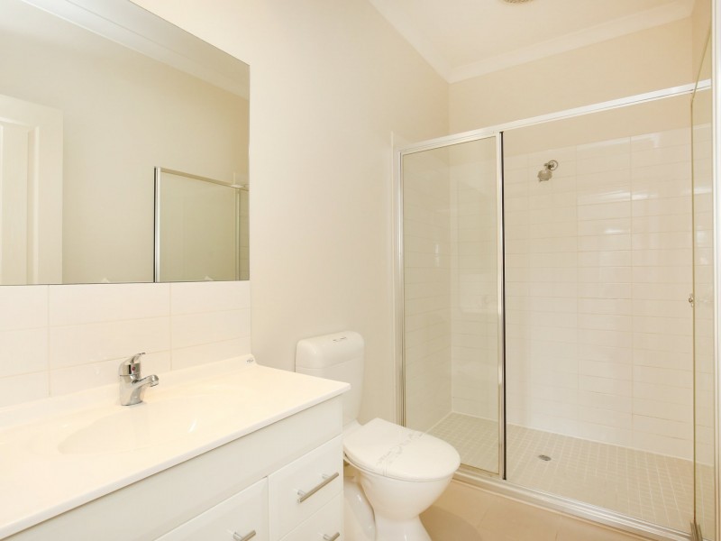 6 Auburn Road, South Morang VIC 3752