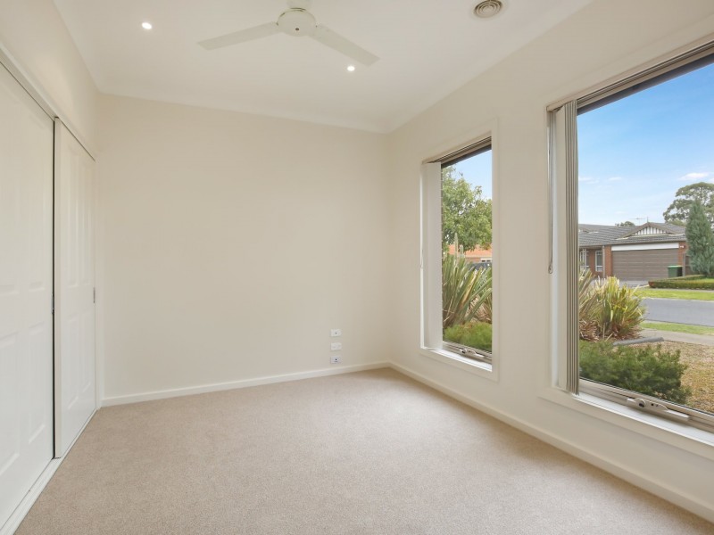 6 Auburn Road, South Morang VIC 3752