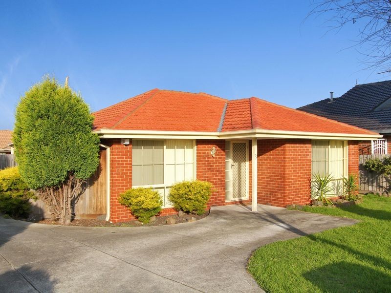 1/79 Woolnough Drive, Mill Park VIC 3082