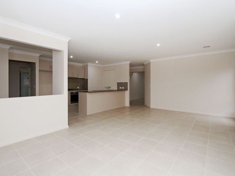 21 Hatfield Drive, Mernda VIC 3754