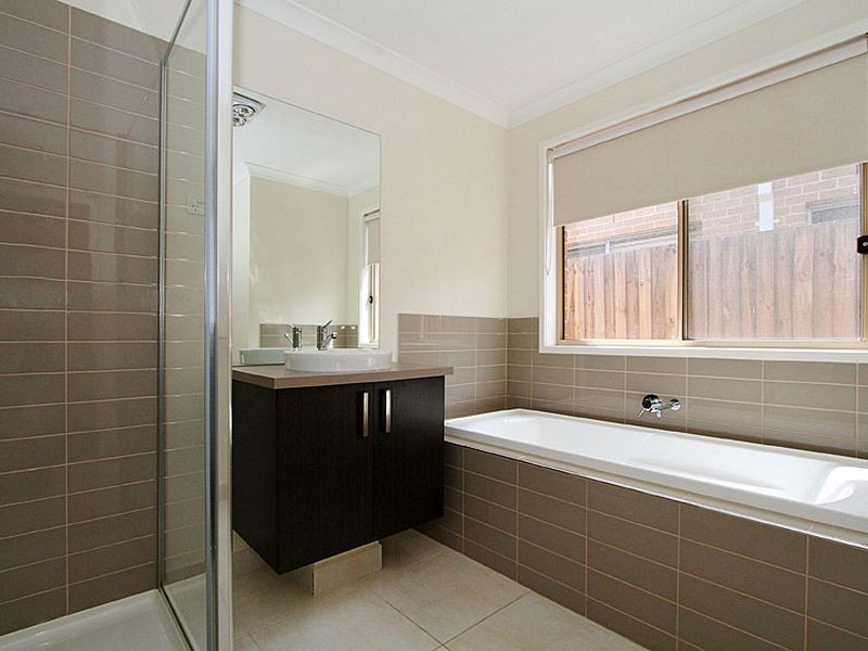 11 Vichy Avenue, Doreen VIC 3754