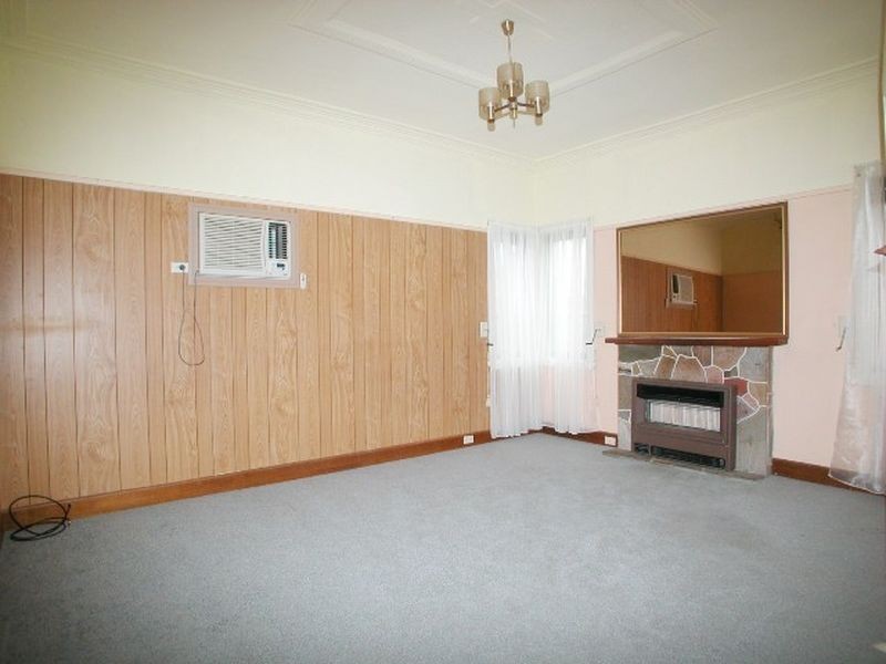 69 Benjamin Street, Sunshine VIC 3020