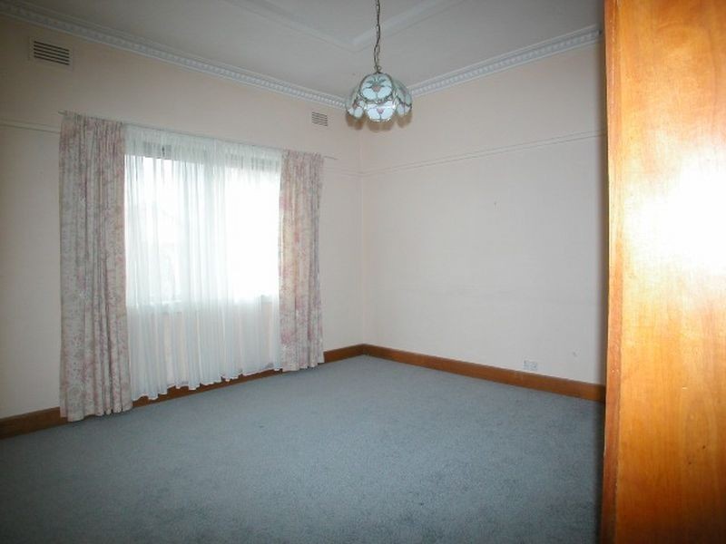 69 Benjamin Street, Sunshine VIC 3020