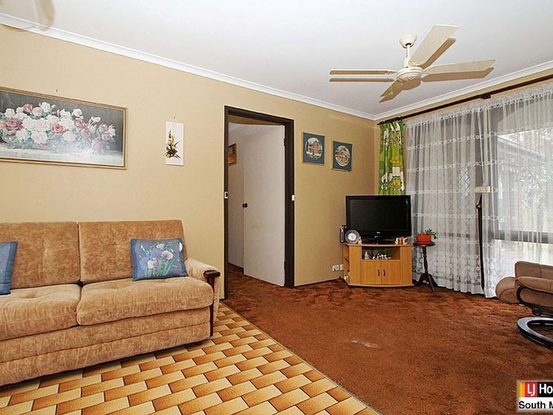 2 Brampton Close, Craigieburn VIC 3064