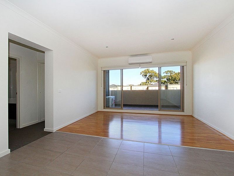 104/42 Rowell Drive, Mernda VIC 3754