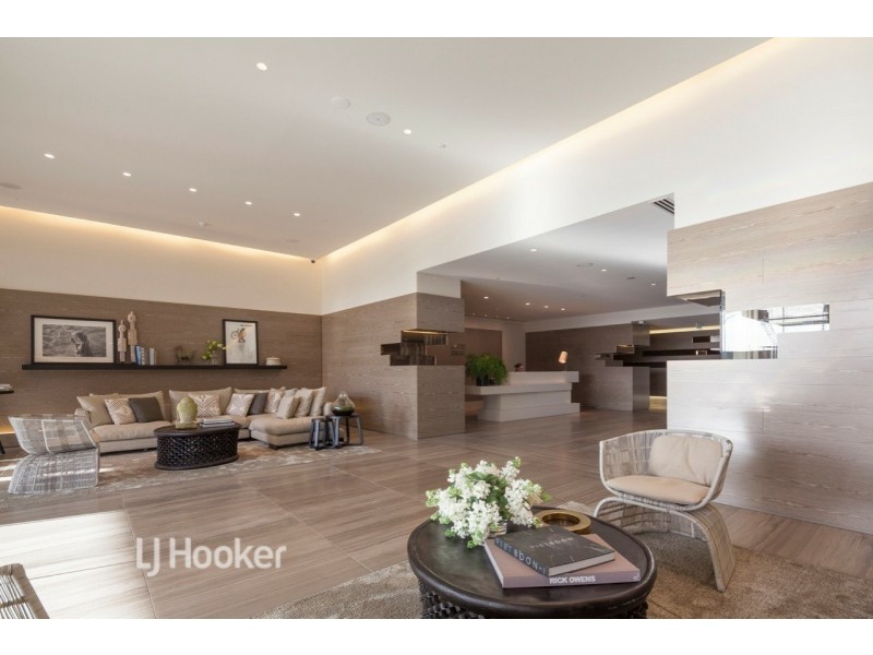 266/8 Waterside Place, Docklands VIC 3008
